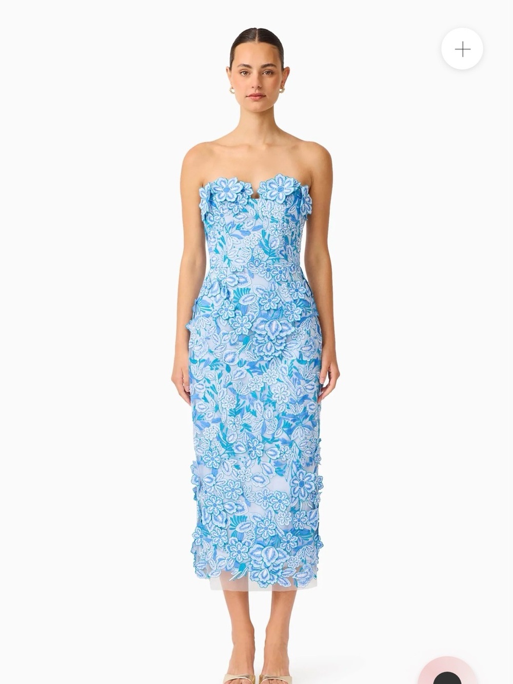 Elliatt Light Blue Strapless Floral Appliqué Midi Dress